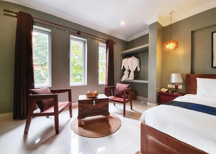 Plumeria & Hotel Siem Reap